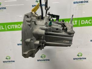 Gebruikte Versnellingsbak Renault Clio V (RJAB) 1.0 TCe 100 12V Bi-Fuel Prijs € 877,23 Inclusief btw aangeboden door Snuverink Autodemontage