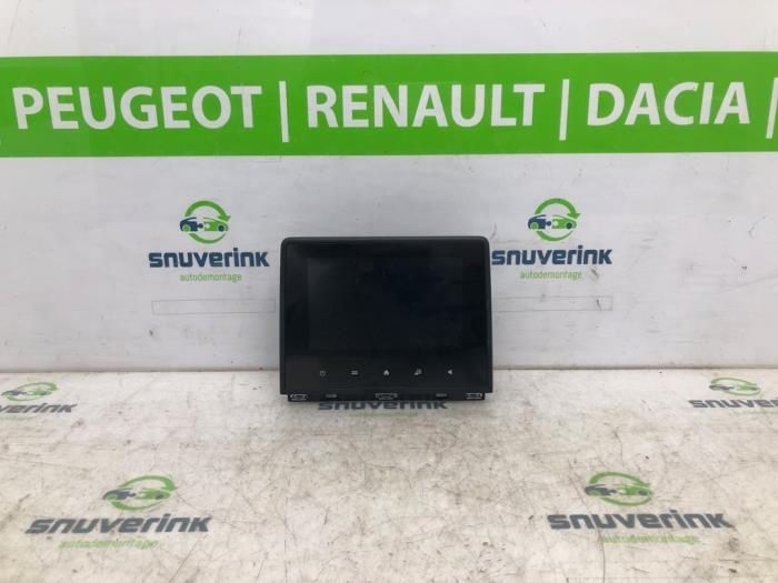 Gebruikte Display Interieur Renault Clio V (RJAB) 1.0 TCe 90 12V Prijs € 175,45 Inclusief btw aangeboden door Snuverink Autodemontage