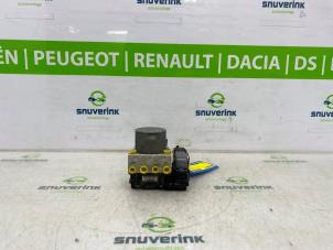 Gebruikte ABS Pomp Peugeot Partner (GC/GF/GG/GJ/GK) 1.6 HDI 75 16V Prijs € 272,23 Inclusief btw aangeboden door Snuverink Autodemontage