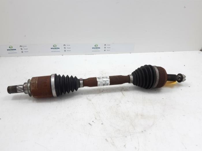 Gebruikte Aandrijfas links-voor Renault Captur I (2R) 1.3 TCE 150 16V Prijs € 65,00 Margeregeling aangeboden door Snuverink Autodemontage