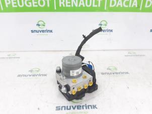 Gebruikte ABS Pomp Peugeot Partner (EA//EF/EN/EU) 1.5 BlueHDi 130 Prijs € 484,00 Inclusief btw aangeboden door Snuverink Autodemontage