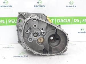 Gebruikte Koppelingshuis Renault Megane IV Estate (RFBK) 1.3 TCE 115 16V Prijs € 175,00 Margeregeling aangeboden door Snuverink Autodemontage