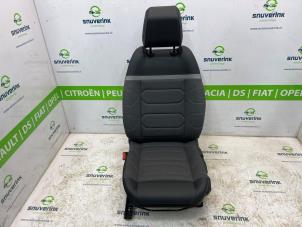 Gebruikte Stoel links Citroen C4 Berline (BA/BB/BC) 1.2 PureTech 130 12V Prijs € 199,98 Margeregeling aangeboden door Snuverink Autodemontage