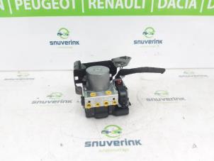 Gebruikte ABS Pomp Volkswagen Transporter T6 2.0 TDI 150 Prijs € 907,50 Inclusief btw aangeboden door Snuverink Autodemontage