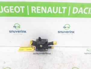 Gebruikte Thermostaathuis Renault Austral 1.2 E-Tech Hybrid 200 Prijs € 60,50 Inclusief btw aangeboden door Snuverink Autodemontage