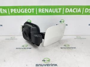 Gebruikte Tank Klep Citroen C4 Berline (BA/BB/BC) 1.2 PureTech 130 12V Prijs € 75,00 Margeregeling aangeboden door Snuverink Autodemontage