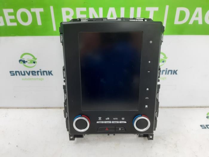 Gebruikte Display Interieur Renault Megane IV Estate (RFBK) 1.5 Energy dCi 110 Prijs € 484,00 Inclusief btw aangeboden door Snuverink Autodemontage