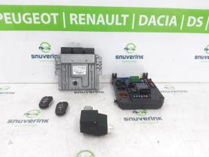 Gebruikte Computer Motormanagement Peugeot 508 (8D) 2.0 Hybrid4 16V Prijs € 350,00 Margeregeling aangeboden door Snuverink Autodemontage