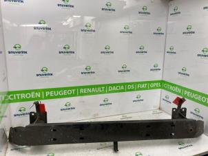 Gebruikte Bumperbalk voor Citroen Jumper (U9) 2.2 HDi 130 Prijs € 157,30 Inclusief btw aangeboden door Snuverink Autodemontage