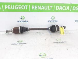 Gebruikte Cardanas links-voor (VWA) Renault Kangoo Express (FW) 1.5 dCi 110 Prijs € 181,50 Inclusief btw aangeboden door Snuverink Autodemontage