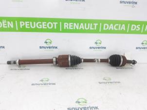 Gebruikte Cardanas rechts-voor (VWA) Renault Captur II (RJB) 1.0 TCe 90 12V Prijs € 300,00 Margeregeling aangeboden door Snuverink Autodemontage