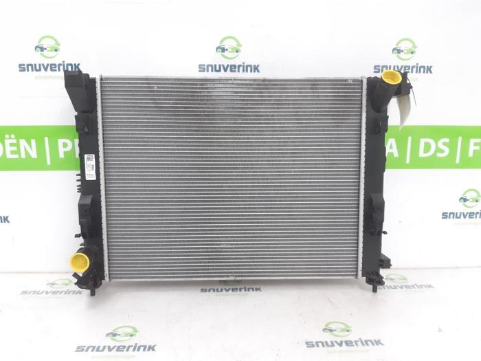 Gebruikte Radiateur Renault Captur II (RJB) 1.0 TCe 90 12V Prijs € 105,00 Margeregeling aangeboden door Snuverink Autodemontage