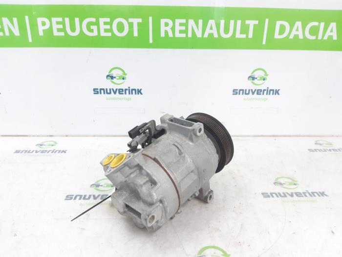 Gebruikte Pomp Airco Renault Talisman (RFDL) 1.6 Energy TCe 150 EDC Prijs € 155,25 Margeregeling aangeboden door Snuverink Autodemontage