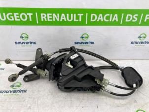 Gebruikte Versnellingspook Renault Kangoo Express (RFK) 1.5 Blue dCi 75 Prijs € 108,90 Inclusief btw aangeboden door Snuverink Autodemontage