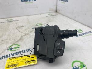 Gebruikte Ruitenwis Schakelaar Renault Kangoo Express (FW) 1.5 dCi 110 Prijs € 48,40 Inclusief btw aangeboden door Snuverink Autodemontage