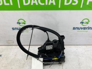 Gebruikte Deurslot Mechaniek 2Deurs links Peugeot Boxer (U9) 2.0 BlueHDi 130 Prijs € 90,75 Inclusief btw aangeboden door Snuverink Autodemontage