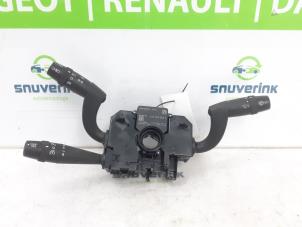 Gebruikte Combischakelaar Stuurkolom Fiat Ducato (250) 2.2 D 120 Multijet 3 Prijs € 211,75 Inclusief btw aangeboden door Snuverink Autodemontage