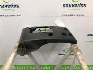 Gebruikte Bumpersteun links-achter Opel Movano 2.3 CDTi 16V FWD Prijs € 42,35 Inclusief btw aangeboden door Snuverink Autodemontage