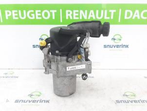 Gebruikte Pomp Servo Peugeot 508 (8D) 2.0 Hybrid4 16V Prijs € 185,00 Margeregeling aangeboden door Snuverink Autodemontage