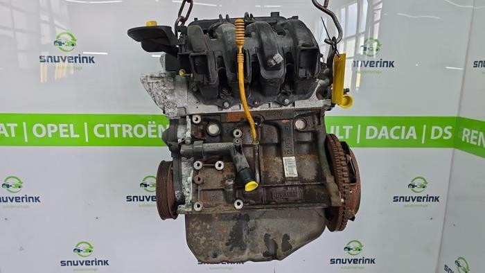 Gebruikte Motor Renault Twingo II (CN) 1.2 16V Prijs € 450,00 Margeregeling aangeboden door Snuverink Autodemontage
