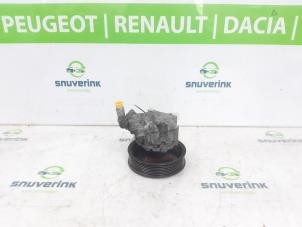 Gebruikte Pomp Servo Opel Movano 2.3 CDTi 16V FWD Prijs € 121,00 Inclusief btw aangeboden door Snuverink Autodemontage