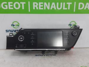 Gebruikte Display Interieur Citroen C4 Picasso (3D/3E) 1.6 BlueHDI 115 Prijs € 350,00 Margeregeling aangeboden door Snuverink Autodemontage