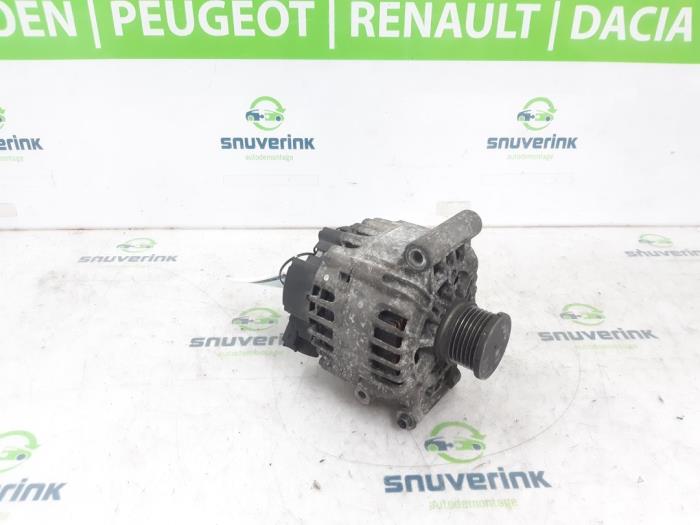 Gebruikte Dynamo Peugeot 308 CC (4B) 1.6 VTI 16V Prijs € 54,98 Margeregeling aangeboden door Snuverink Autodemontage