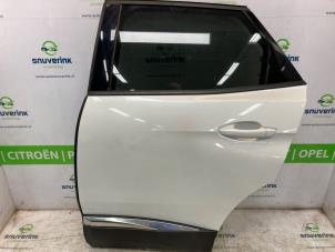 Gebruikte Deur 4Deurs links-achter Peugeot 3008 II (M4/MC/MJ/MR) 1.2 12V e-THP PureTech 130 Prijs € 604,98 Inclusief btw aangeboden door Snuverink Autodemontage