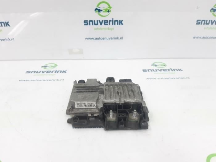 Start/Stop computer van een Citroën C4 Cactus (0B/0P) 1.2 PureTech 82 12V 2014