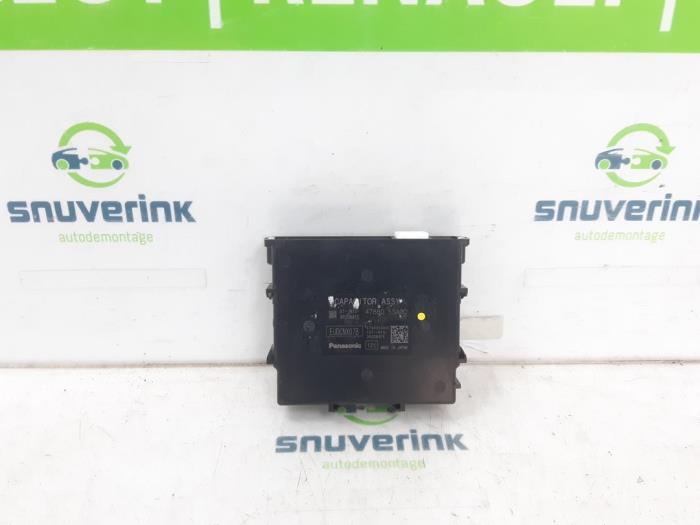 Gebruikte Computer Diversen Renault Arkana (RJLL) 1.6 E-Tech 145 16V Prijs € 60,50 Inclusief btw aangeboden door Snuverink Autodemontage
