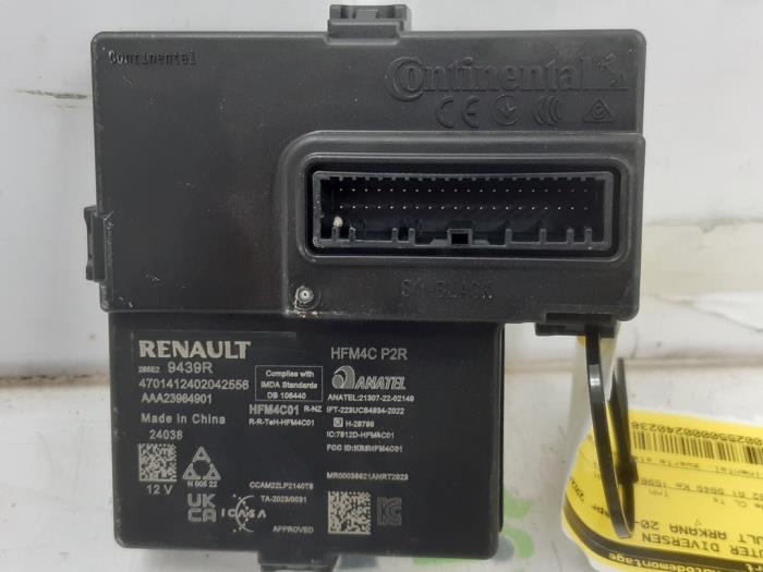 Gebruikte Computer Diversen Renault Arkana (RJLL) 1.6 E-Tech 145 16V Prijs € 90,75 Inclusief btw aangeboden door Snuverink Autodemontage
