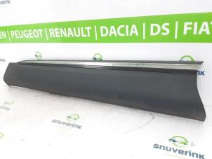 Gebruikte Deurlijst Renault Arkana (RJLL) 1.6 E-Tech 145 16V Prijs € 181,50 Inclusief btw aangeboden door Snuverink Autodemontage