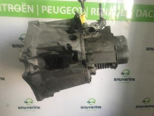 Gebruikte Versnellingsbak Peugeot Partner (GC/GF/GG/GJ/GK) 1.6 BlueHDI 75 Prijs € 1.028,50 Inclusief btw aangeboden door Snuverink Autodemontage