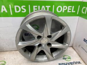 Gebruikte Velg Peugeot 208 I (CA/CC/CK/CL) 1.2 Vti 12V PureTech 82 Prijs € 59,98 Margeregeling aangeboden door Snuverink Autodemontage