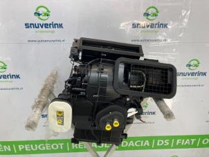 Gebruikte Kachelhuis Renault Symbioz (RJB) 1.6 E-Tech Full Hybrid 145 Prijs € 695,75 Inclusief btw aangeboden door Snuverink Autodemontage