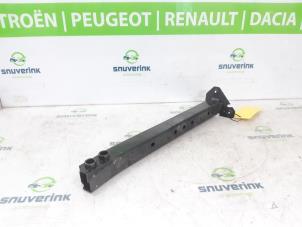 Gebruikte Subframe Renault Symbioz (RJB) 1.6 E-Tech Full Hybrid 145 Prijs € 114,95 Inclusief btw aangeboden door Snuverink Autodemontage