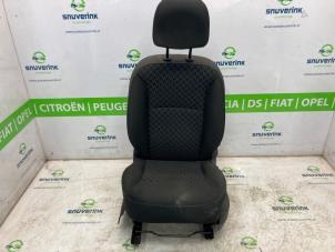 Gebruikte Stoel links Renault Kangoo Express (FW) 1.5 dCi 110 Prijs € 250,00 Margeregeling aangeboden door Snuverink Autodemontage