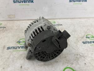 Alternator van een Peugeot 208 I (CA/CC/CK/CL) 1.2 Vti 12V PureTech 82 2016