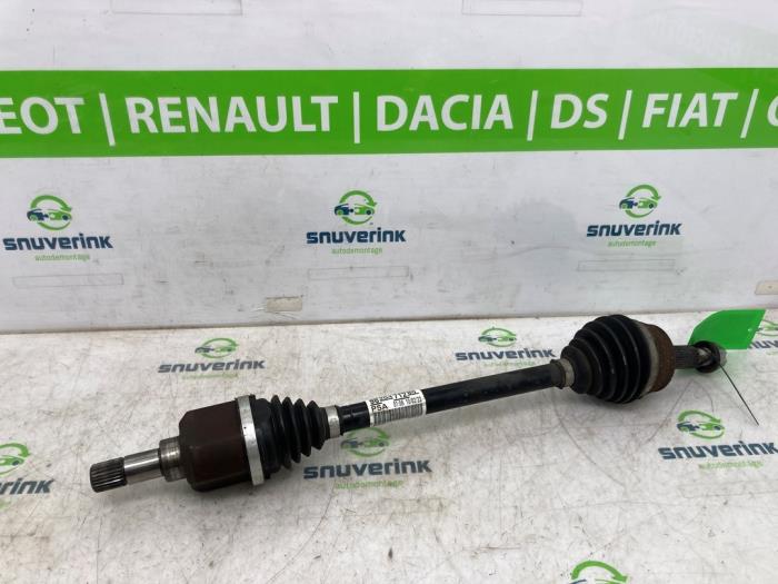 Gebruikte Aandrijfas links-voor Opel Combo Cargo 1.5 CDTI 100 Prijs € 66,55 Inclusief btw aangeboden door Snuverink Autodemontage