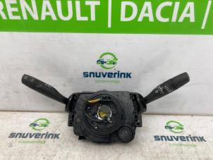 Gebruikte Licht + Raw Schakelaar Opel Combo Cargo 1.5 CDTI 100 Prijs € 151,25 Inclusief btw aangeboden door Snuverink Autodemontage