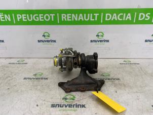 Gebruikte G-lader Renault Captur (2R) 0.9 Energy TCE 12V Prijs € 79,99 Margeregeling aangeboden door Snuverink Autodemontage