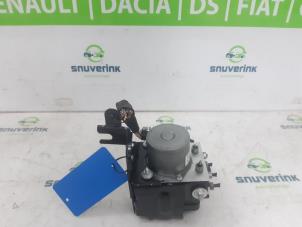 Gebruikte ABS Pomp Peugeot 308 SW (F4/FC/FN/FR) 1.2 PureTech Hybrid 136 Prijs € 332,75 Inclusief btw aangeboden door Snuverink Autodemontage