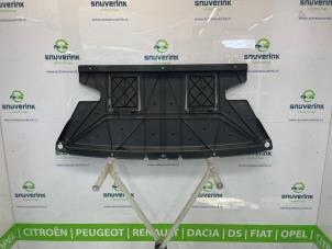 Gebruikte Bumper onderplaat Renault 5 E-Tech electric 52 kWh Prijs € 150,00 Margeregeling aangeboden door Snuverink Autodemontage