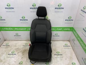 Gebruikte Stoel links Renault Captur II (RJB) 1.0 TCe 12V Prijs € 199,98 Margeregeling aangeboden door Snuverink Autodemontage
