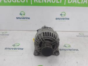 Gebruikte Dynamo Renault Kangoo Express (FW) 1.5 dCi 110 Prijs € 135,00 Margeregeling aangeboden door Snuverink Autodemontage
