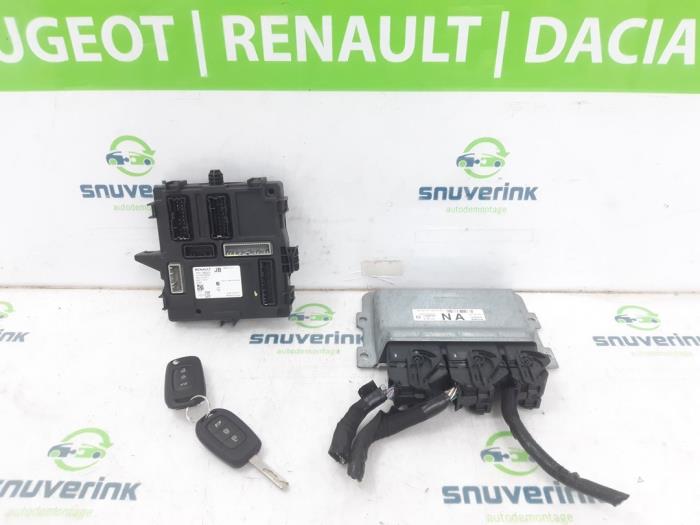 Gebruikte Computer Motormanagement Renault Clio V (RJAB) 1.0 TCe 100 12V Prijs € 393,25 Inclusief btw aangeboden door Snuverink Autodemontage