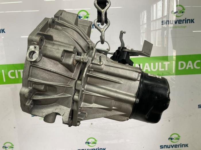 Gebruikte Versnellingsbak Renault Twingo III (AH) 1.0 SCe 65 12V Prijs € 550,00 Margeregeling aangeboden door Snuverink Autodemontage