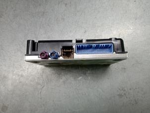 Gebruikte Computer Diversen Renault Trafic (1FL/2FL/3FL/4FL) 2.0 dCi 16V 170 Prijs € 242,00 Inclusief btw aangeboden door Snuverink Autodemontage