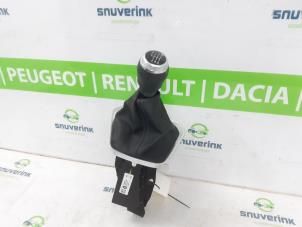 Gebruikte Pook Renault Trafic (1FL/2FL/3FL/4FL) 2.0 dCi 16V 170 Prijs € 96,80 Inclusief btw aangeboden door Snuverink Autodemontage