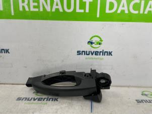 Gebruikte Deurgreep 2Deurs links Renault Trafic (1FL/2FL/3FL/4FL) 2.0 dCi 16V 130 Prijs € 90,75 Inclusief btw aangeboden door Snuverink Autodemontage